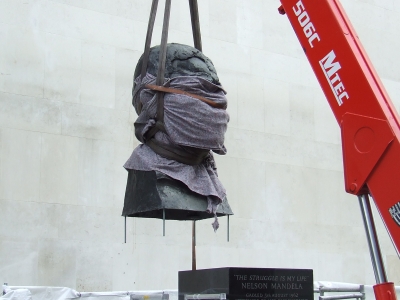 Nelson Mandela sculpture returns to South Bank