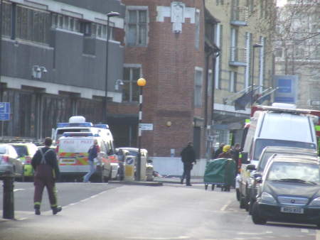 Lambeth Road sealed off due to leaking gas cylinder