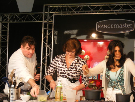 Cherie Blair cooking with Ross Burden and Anjum An