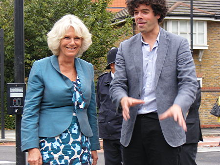 Duchess of Cornwall joins SE1 guerrilla lavender harvest