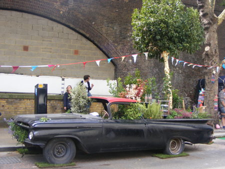 Temporary gardens created in South Bank street