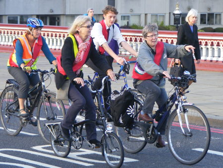 Climate Rush campaigners call on TfL to put people before cars