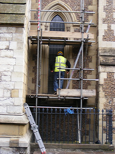 Diamond Jubilee stained glass window installed at Southwark Cathedral