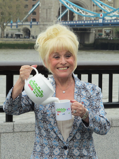 Barbara Windsor and Boris Johnson promote the Big Lunch