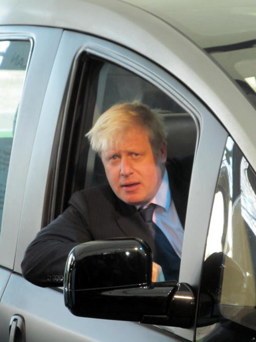 Mayor checks out zero-emission taxis at Potters Fields Park