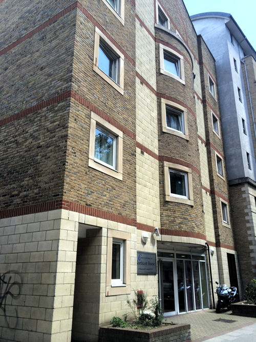 Southwark Council to buy Waterloo Road hostel for homeless