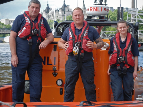 South Bank commuter jumps in Thames to save man in distress