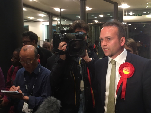 Labour’s Neil Coyle defeats Simon Hughes in Bermondsey
