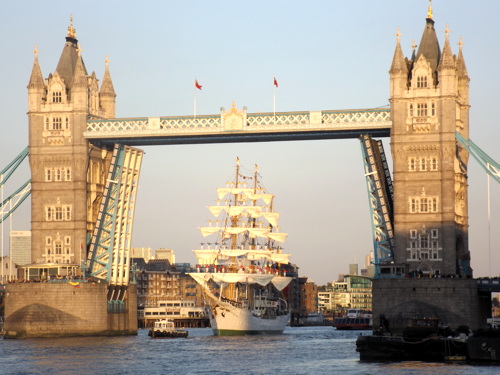 Colombian tall ship ARC Gloria visits the Pool of London