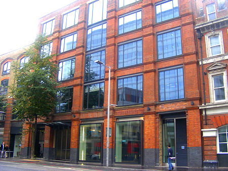 Council offers to host court hearings at Tooley Street HQ