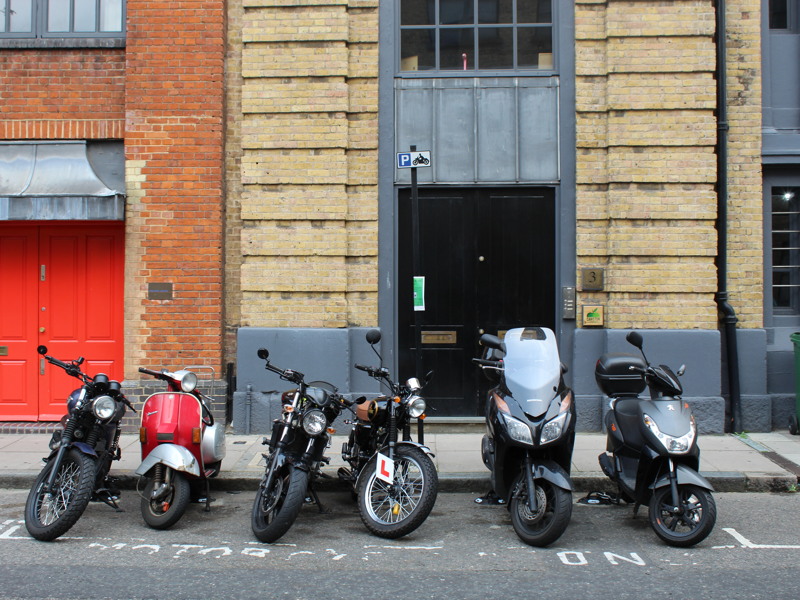 Tanner Street: council trials motorcycle anchors (again)