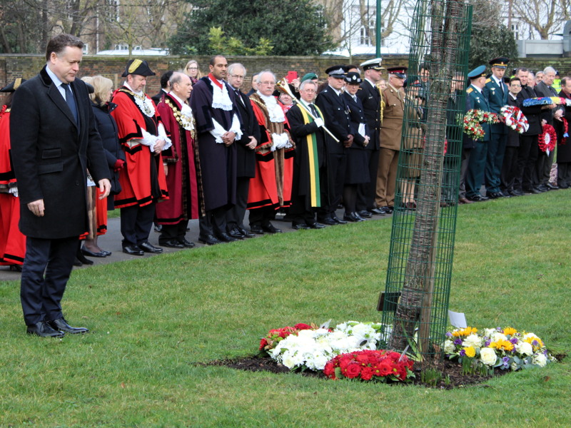 Southwark remembers the Holocaust on eve of 2018 memorial day