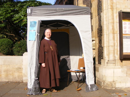 'Nun in a Tent' at Southwark Cathedral