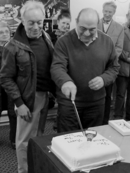 David Suchet cuts the Twelfth Night cake