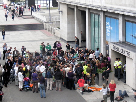 Shell Centre becomes ‘Hell Centre’ as Climate Campers descend on Waterloo