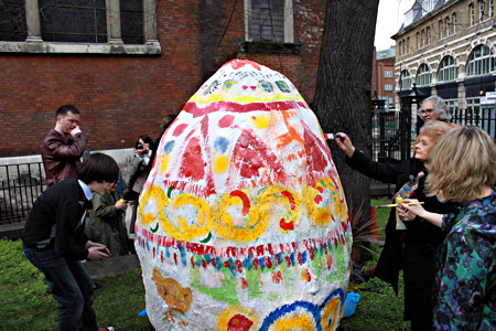 Giant Easter egg appears in Borough churchyard
