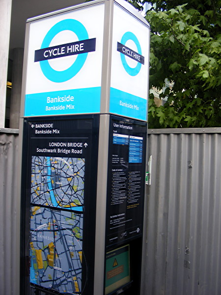 London’s first cycle hire docking station installed in Southwark Street