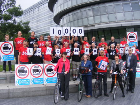 'No more lethal lorries' - 10,000-signature cyclists' petition delivered to City Hall