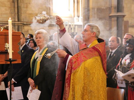 Cathedral packed for funeral of Mayor of Southwark Tayo Situ