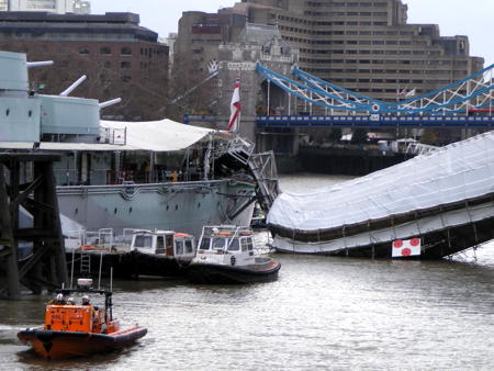 HMS Belfast gangway collapses