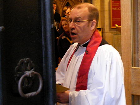 Very Revd Andrew Nunn installed as Dean of Southwark