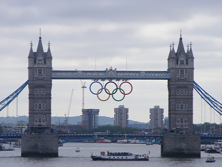Olympic rings unveiled at Tower Bridge