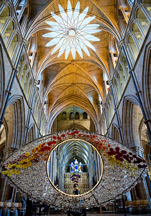Floral designers create living art gallery at Southwark Cathedral