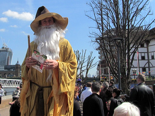 Globe celebrates Bard’s birthday with fun day and new-look foyer