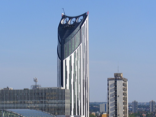 Elephant & Castle Strata tower features in post-apocalyptic novel