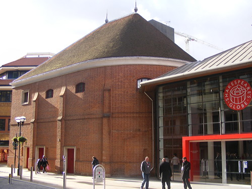 The Sam Wanamaker Playhouse is situated on New Glo