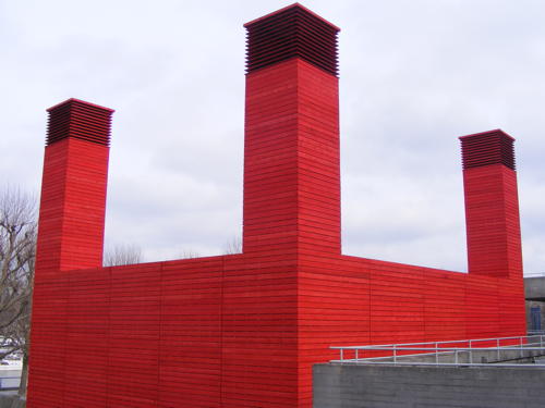 National Theatre’s Shed could stay on South Bank for 3 more years