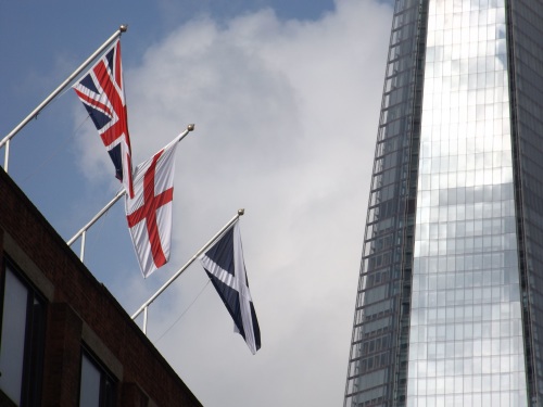 Southwark flies Scottish flag to support Better Together
