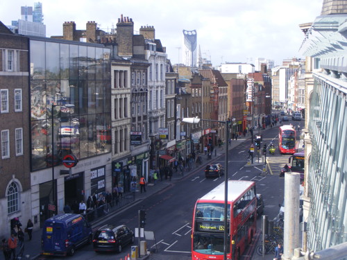 TfL: ‘zero tolerance’ on pavement clutter on key SE1 streets