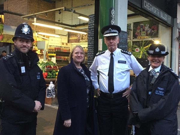 Met commissioner and deputy mayor go on patrol in Borough Market