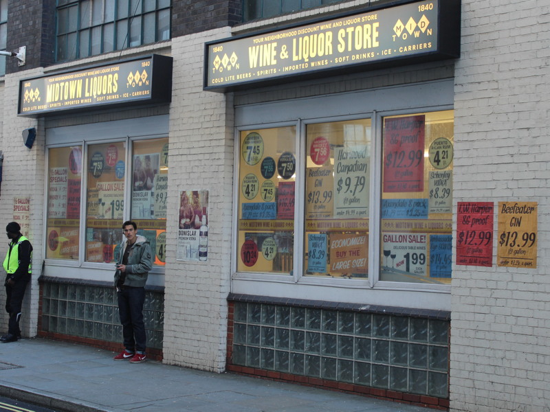 Bohemian Rhapsody: Union Street como Midtown NYC para o filme Queen