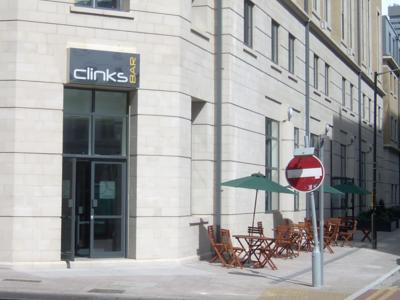 Clinks Bar