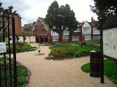 Guided Tour at Red Cross Garden