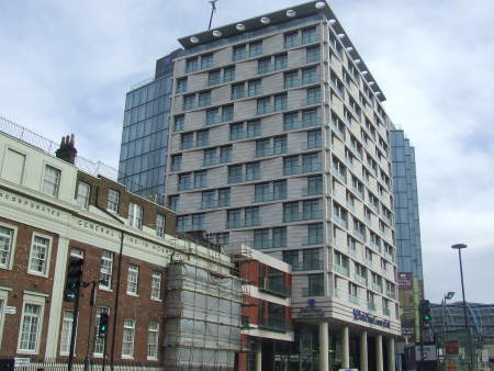  for visiting many of London's attractions including the South Bank, 