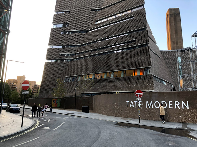 Sexual assault outside Tate Modern: police appeal for witnesses