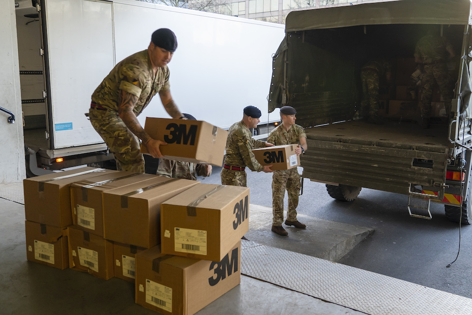 Army delivers PPE to St Thomas' Hospital