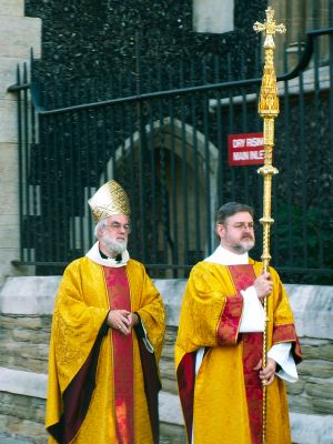 Archbishop of Canterbury visits Southwark Cathedral