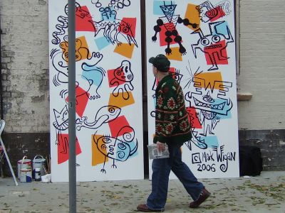 Art wall brightens Bermondsey Square building site