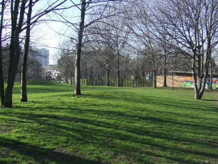 Dickens Square is one of SE1's quieter open spaces