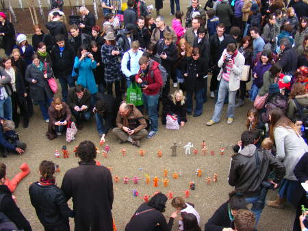 Tony Hart Morph flashmob