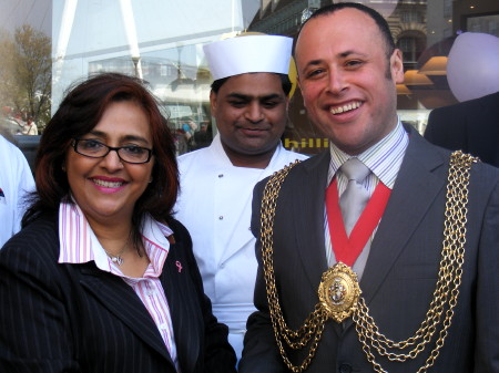 Neelofar Khan and Cllr Christopher Wellbelove