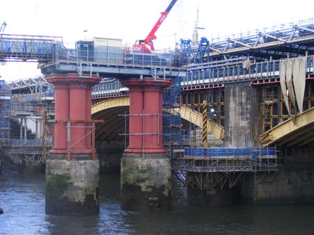 Historic Blackfriars Railway Bridge shields dismantled for Thameslink works