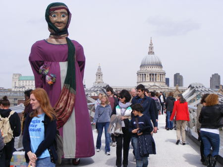 Oxfam papier-mache giant arrives at Millennium Bridge