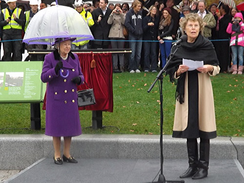 Queen visits Jubilee Gardens and BFI Southbank