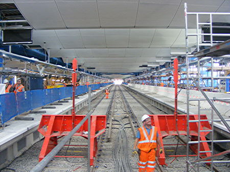 Thameslink at Blackfriars: Wimbledon keeps through trains in 2018