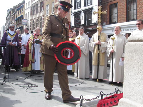 Borough High Street war memorial rededicated